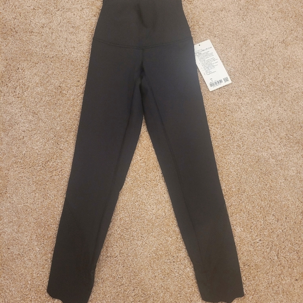 Size 0 wunder under lululemon leggings
